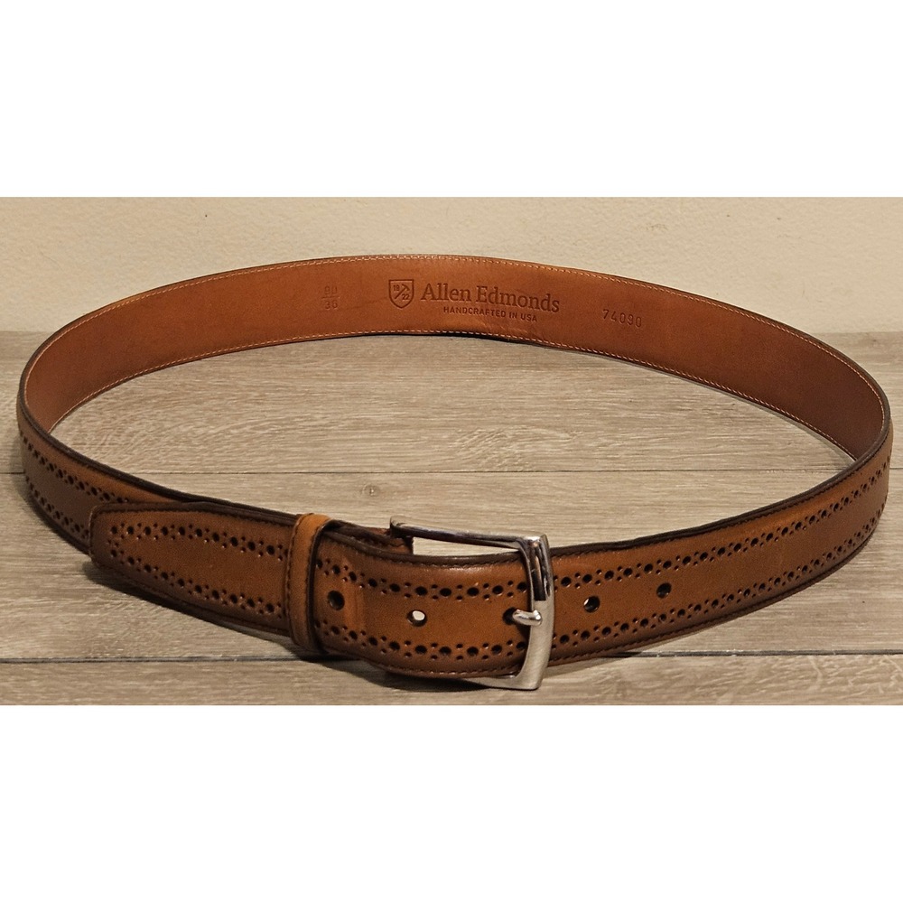 Allen Edmonds Manistee Walnut Leather Brogue Dress Belt Mens 36 74090 USA